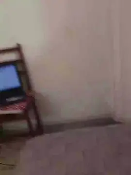 Cam4 Live Porn of Girltroia
