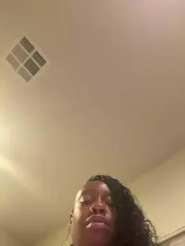 Cam4 Sex Chat of MsPretty3232