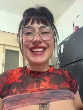 Cam4 Live Sex Cam of Lareyni26