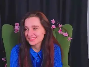 Cam4 Free Live Porn of Reyna_Edge