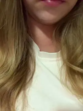Cam4 Adult Video Chat of miadangelx