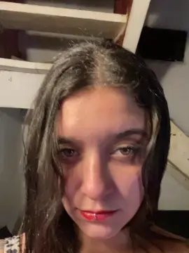 Cam4 Free Porn Cam of Chinitax22