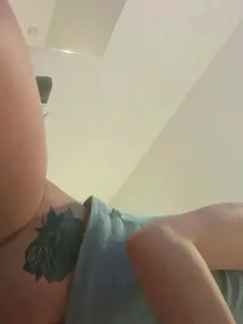 Cam4 Free Porn Cam of agusttinak3