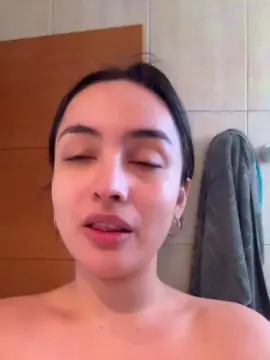 Cam4 Free Live Porn of Latinaakita4