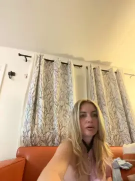Cam4 Adult Video Chat of LetsshowitALL