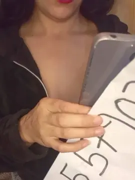 Cam4 Free Porn Cam of Roxyxx2