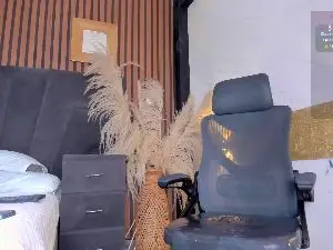 Cam4 Sex Cam of lexyAndNaxxa