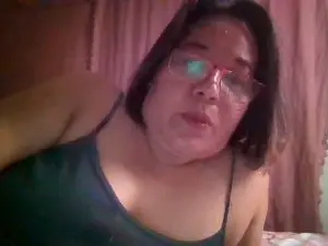 Cam4 Free Live Porn of Mystica40