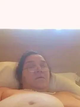 Cam4 Live Sex Cam of Nelyna