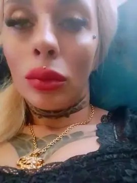 Cam4 Live Sex Cam of Mercedes