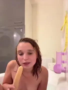 Cam4 Free Live Porn of plaisircouples1