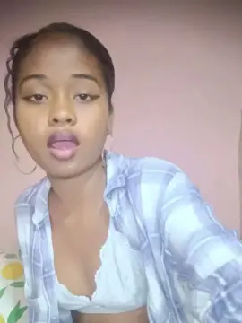 Cam4 Watch Live Sex Cams of charlne_fun