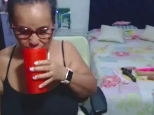 Cam4 Live Porn of pervert_hot4