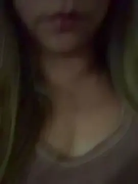 Cam4 Free Live Porn of miadangelisz