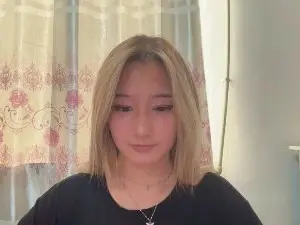 Cam4 Watch Live Sex Cams of LakieshaCecchi