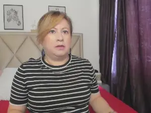Cam4 Watch Live Sex Cams of Miss_Casius