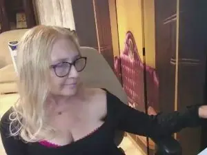 Cam4 Private Sex Chat of Sofia_xLOVE