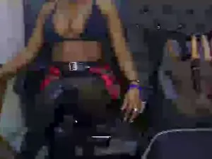Cam4 Watch Live Sex Cams of sara_greyx