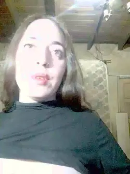 Cam4 Live Porn of luney5