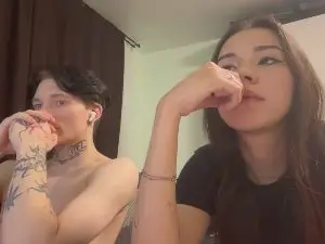 Cam4 Free Live Porn of LynPavlica