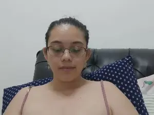 Cam4 Watch Live Sex Cams of simplesyndyxx