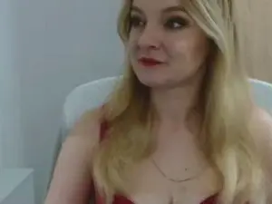 Cam4 Free Live Porn of AlmaDesire