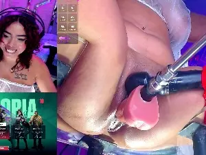 Cam4 Live Sex of NinaCapelli_