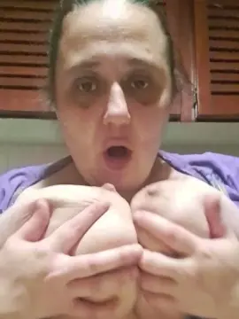 Cam4 Live Sex Cam of Paitoh
