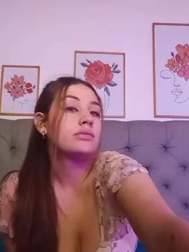 Cam4 Live Sex Cam of EsmeraldaMoon
