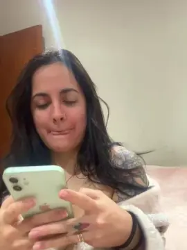 Cam4 Adult Webcams of lola2032