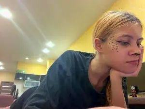 Cam4 Free Porn Cam of ClashRoyaleLove