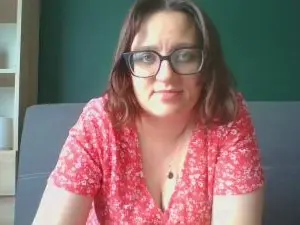 Cam4 Free Live Porn of sensualParis