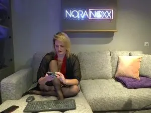 Cam4 Live Sex of NoraNoxx