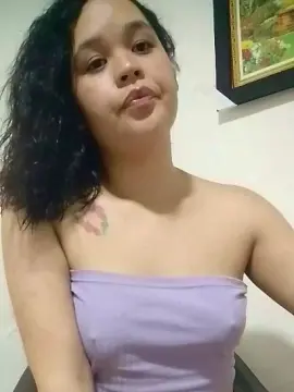 Cam4 Sex Cam of luna_lexi_hot