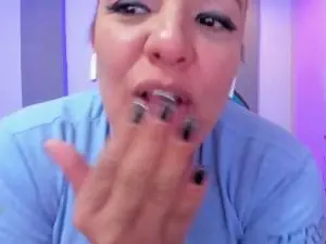 Cam4 Watch Live Sex Cams of Sammy_owens_