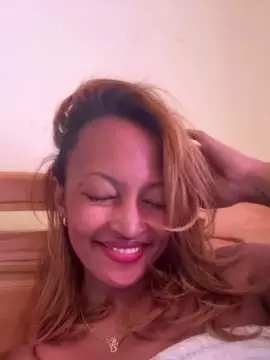 Cam4 Live Porn of Cynthiase_1
