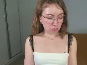 Cam4 Watch Live Sex Cams of miax_desire