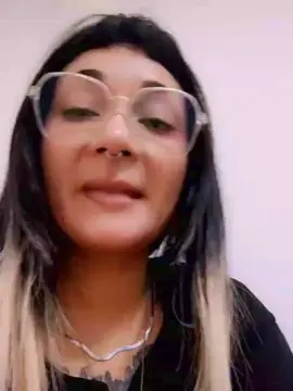 Cam4 Live Sex Cam of EroMiauEro