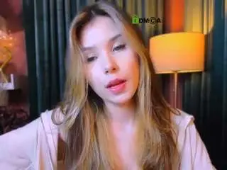 Camsoda Free Live Porn of lyra-donna