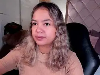 Camsoda Adult Webcams of dulcelyra