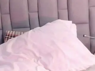 Camsoda Free Porn Cam of nadia-saadik1