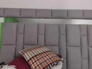 Camsoda Watch Live Sex Cams of nadia-saadik1