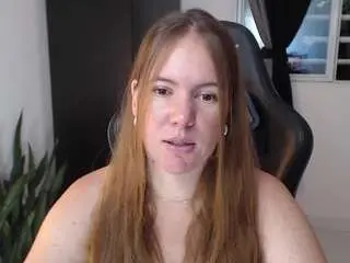 Camsoda Nude Webcam of tamyshine87