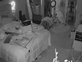 Camsoda Free Live Porn of voyeurcam-house-charleys-room