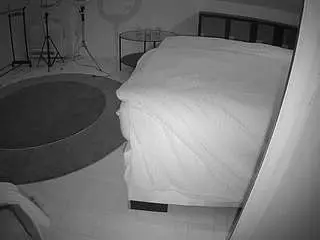 Camsoda Adult Webcam of voyeurcam-julmodels-whitebed-6