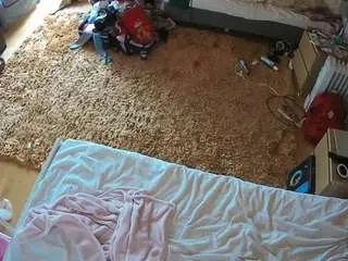 Camsoda Nude Webcam of voyeurcam-julmodels-whitebed-5