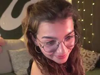 Camsoda Live Porn of eldagoldsmith