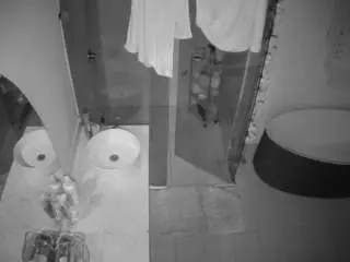 Camsoda Live Porn of voyeurcam-casa-salsa-bathroom-6