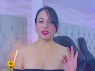Camsoda Adult Video Chat of megan-diamond