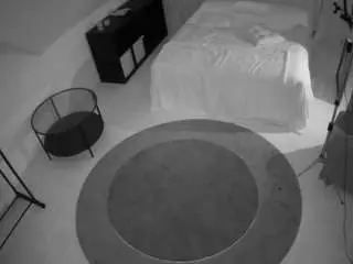 Camsoda Private Sex Chat of voyeurcam-julmodels-whitebed-1